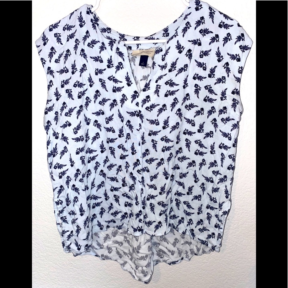 WMNS S Universal Thread Sleeveless Floral Blouse